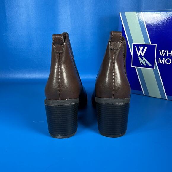 White Mountain Die Hard Ankle Bootie - Smooth Oak Brown - 9 - New in box - Picture 4 of 8